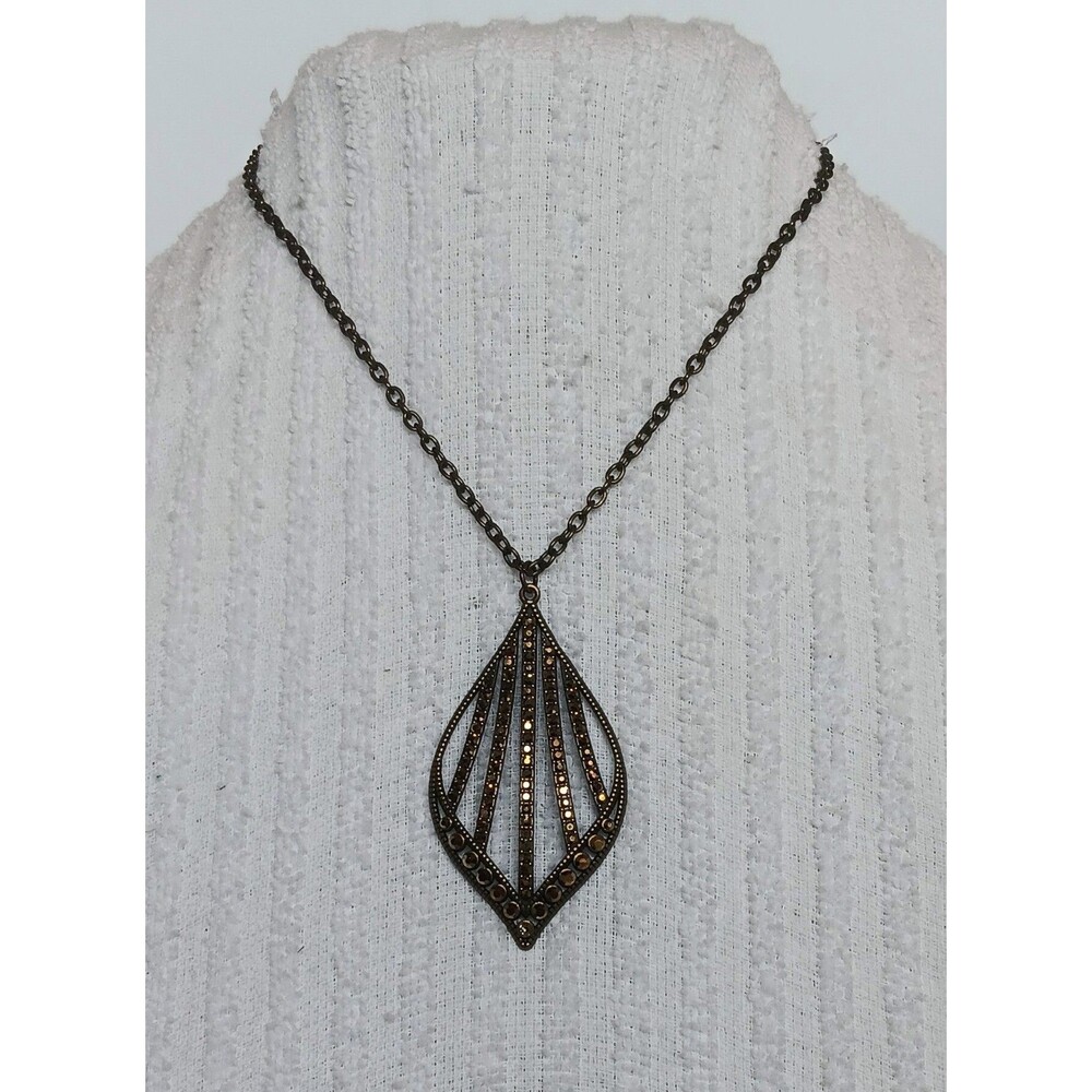Vintage-style Bronze Tone Art Deco Fan Pendant Necklace 18 in